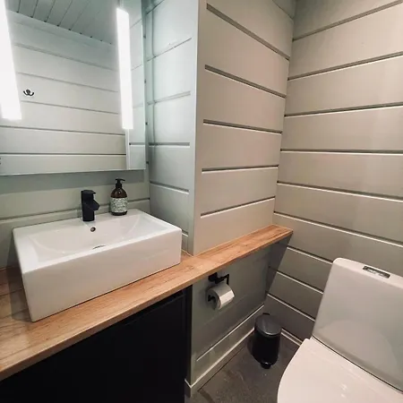 Levilla White - Peaceful Luxury In Prime Levi Location *